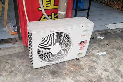 来宾空调突然不制冷只吹自然风怎么办？